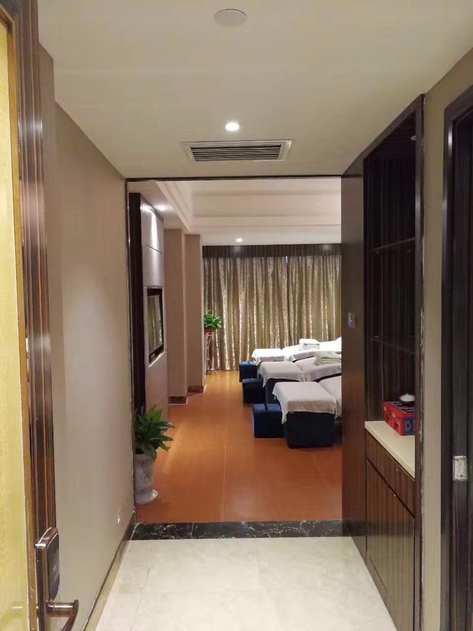 湖南郴州普天乐足浴江华店