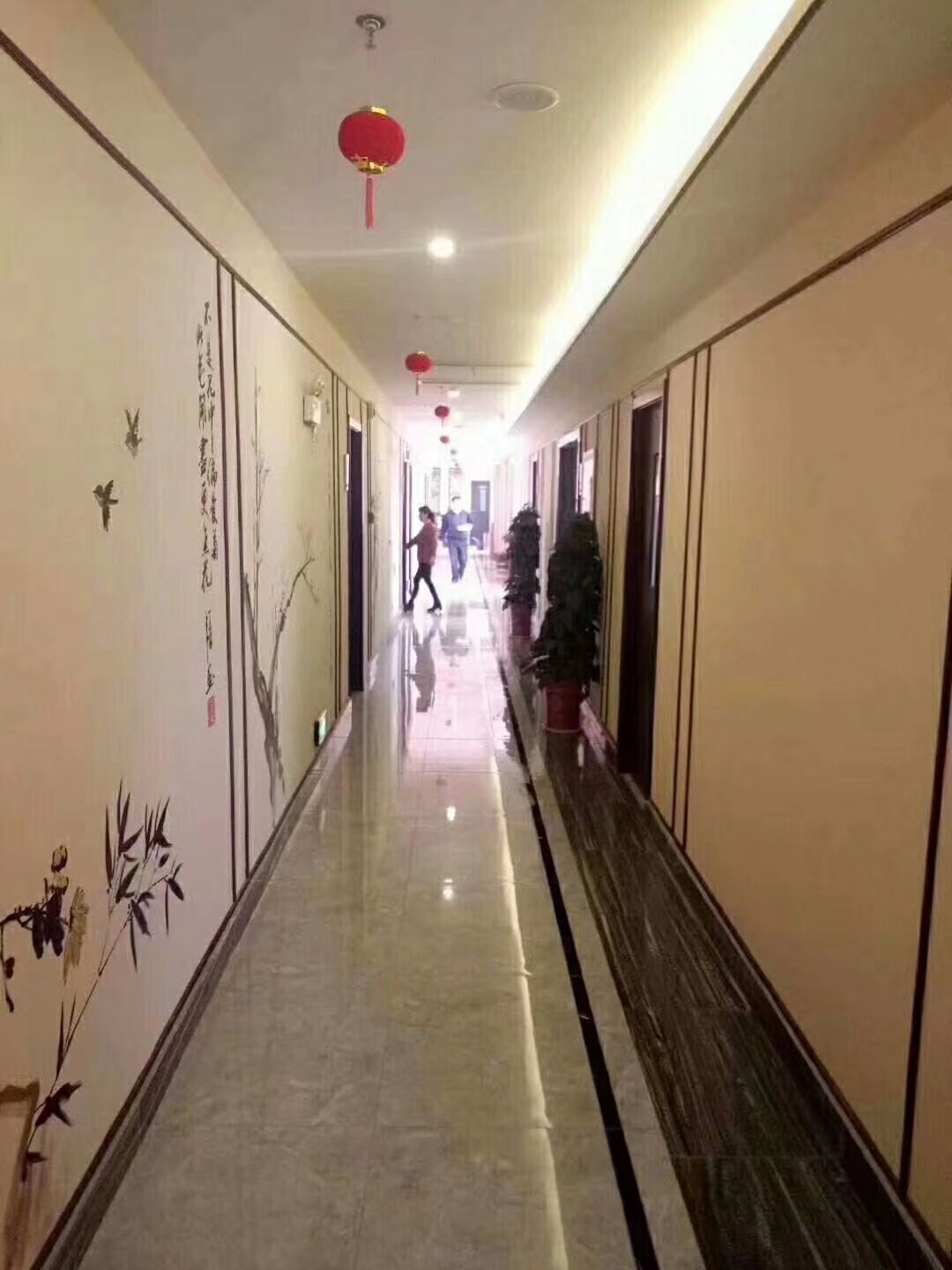 江苏镇江逸足轩