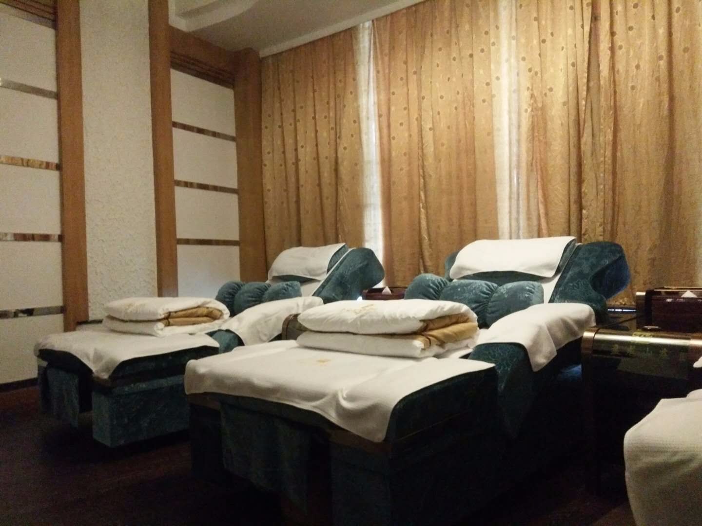 湘潭怡乐园足浴中心
